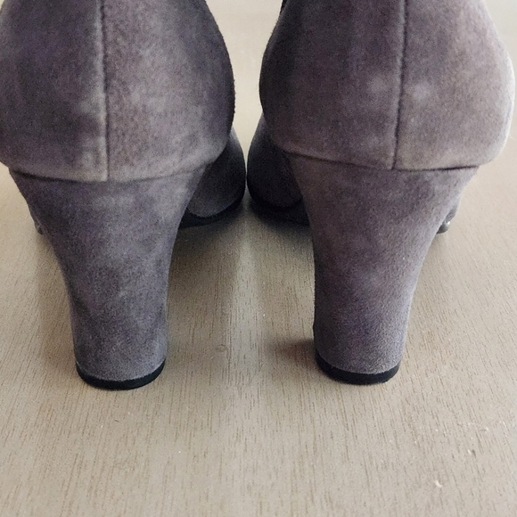 Aerosoles Aerolite Suede Boots - Picture 8 of 16